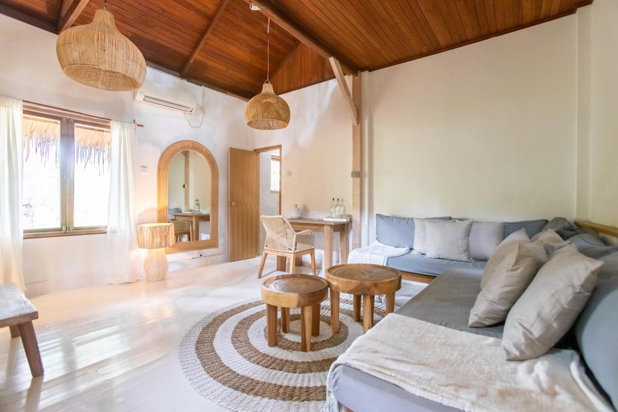 Aloita Resort Mentawai Tua Pejat ภายนอก รูปภาพ