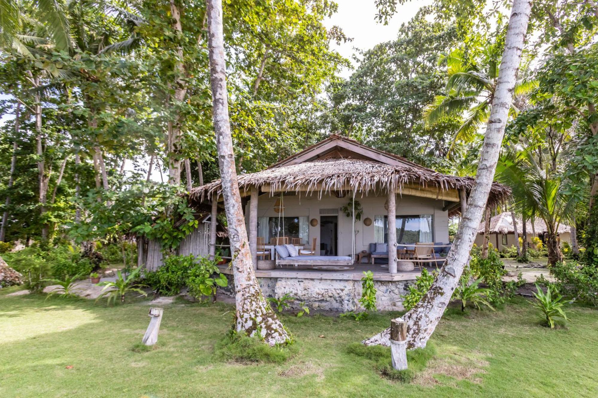 Aloita Resort Mentawai Tua Pejat ภายนอก รูปภาพ