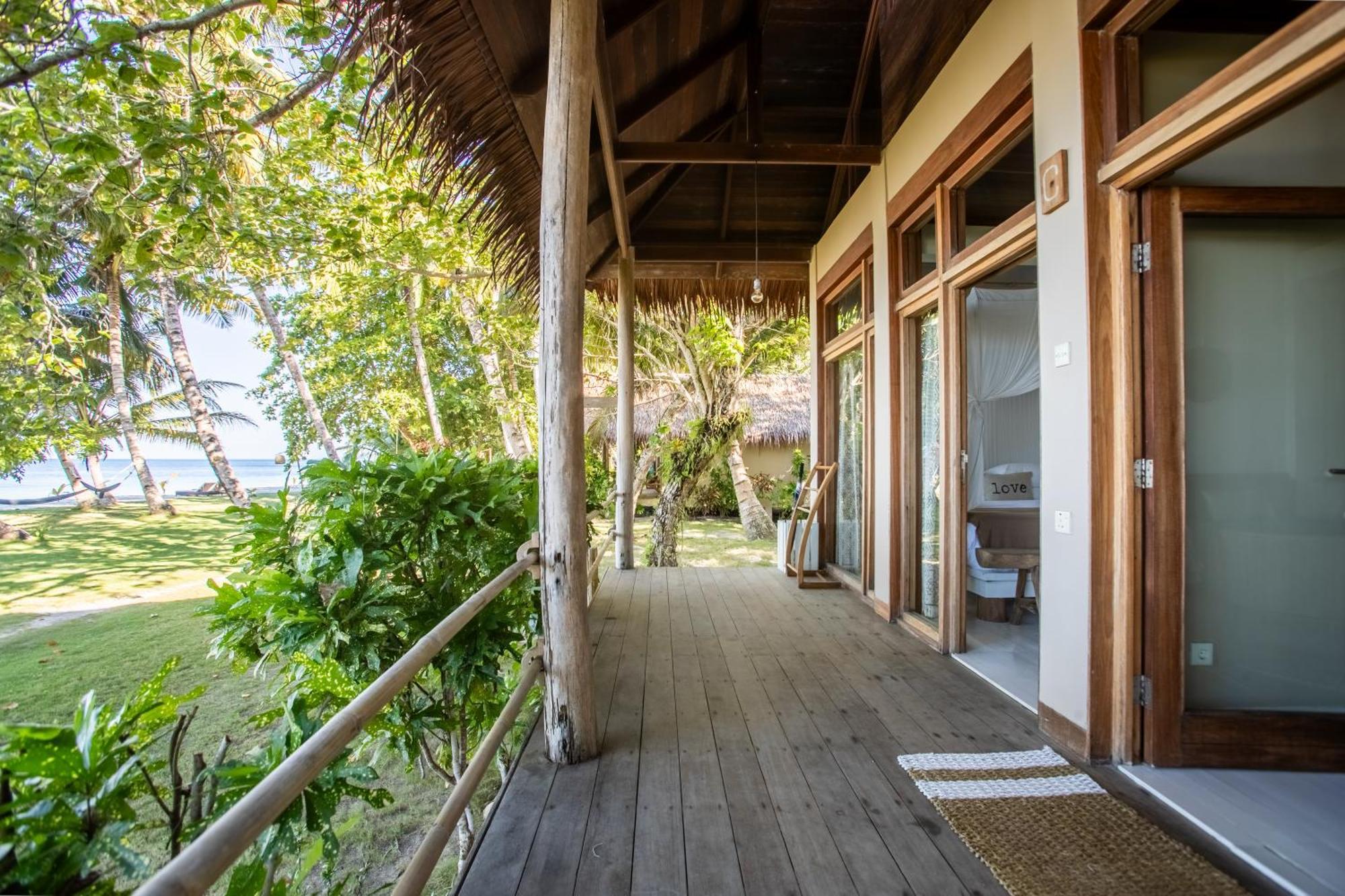 Aloita Resort Mentawai Tua Pejat ภายนอก รูปภาพ