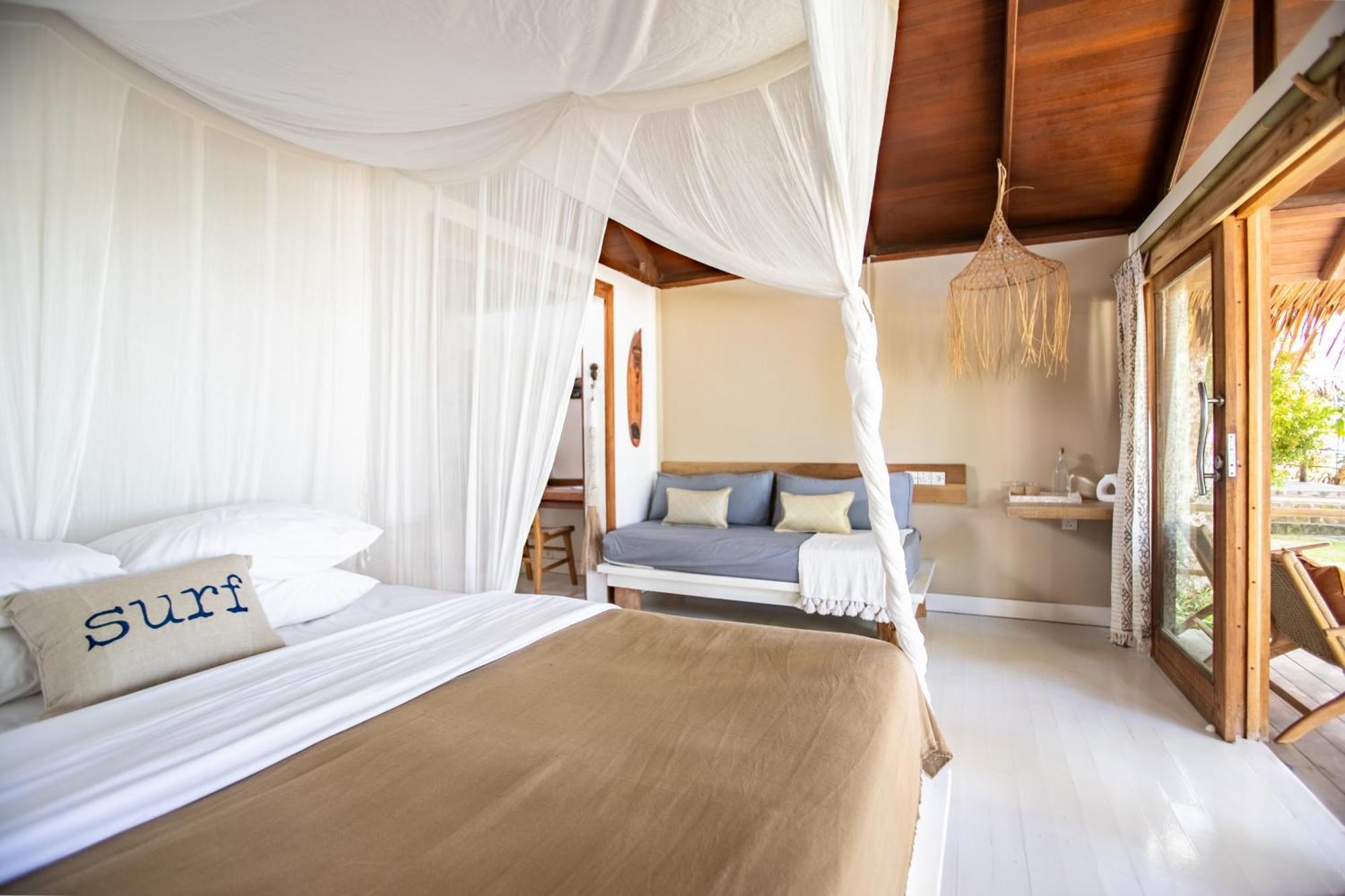 Aloita Resort Mentawai Tua Pejat ภายนอก รูปภาพ